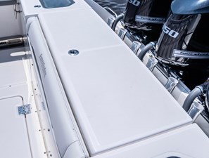 2018 Everglades 435 Center Console 30 