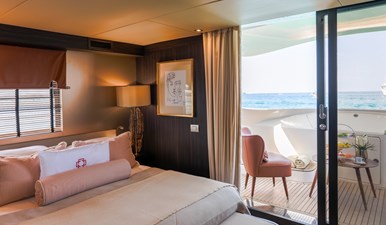 GOLDFINGER 58 29 OVERBLUE GOLDFINGER 58 CATAMARAN FOR SALE