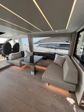 Sunseeker 74 Sport Yacht 4 Saloon