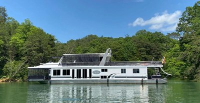2005 Horizon 18x88 Houseboat 0 