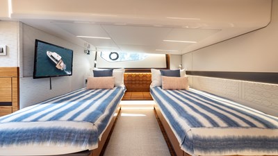 Lorax 55 2024 Tiara Yachts 48 LE