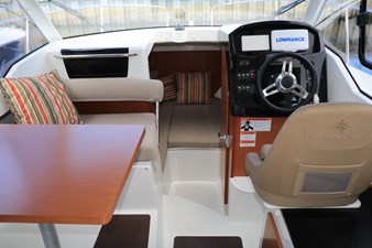 JEANNEAU MF 795 2 03-Cockpit - Copy
