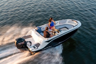 Bayliner M15  2 