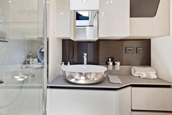 - 23 24_2022 48 Absolute 48 Coupe ZO