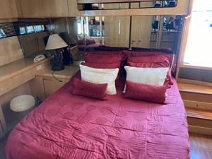 EXCELLENCE 36 37_1996 57ft Del Rey Cockpit Motor Yacht EXCELLENCE