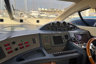AZIMUT 50 FLYBRIDGE 23 50 azimut fly_23