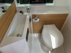 2024 NEW D28 CRUISER DE ANTONIO YACHTS 10 image00007 (Medium)