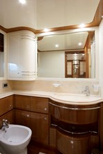 LADY VICTORIA 25 