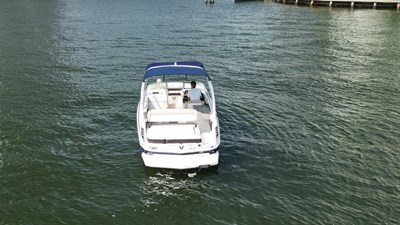 - 9 10_2014 27ft Regal 2700 Bowrider