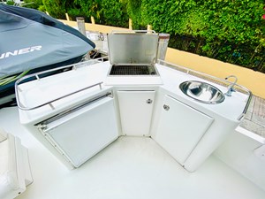 The Motley Crew 93 94_2003 57ft Navigator THE MOTLEY CREW