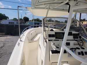 Pursuit 3070 Center Console 5 9306977_20240321075353637_1_LARGE