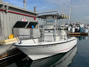 2007 Boston Whaler 190 Outrage 7 