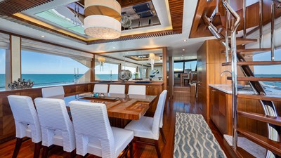 SEA N SEA 17 Formal Dining