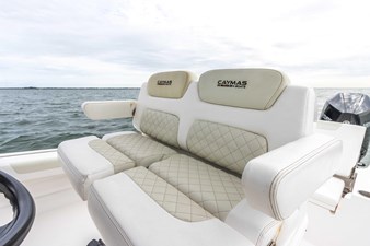28' Caymas 281HB Center Console 46 