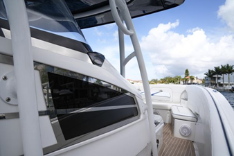 2016 Nor-Tech 340 Sport 6 7
