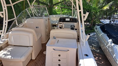 - 26 27_2018 28ft Grady-White 285 Freedom