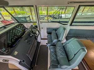 2022 Axopar 37 XC Cross Cabin Brabus 31 