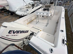 1994 GRADY WHITE ESCAPE 9 