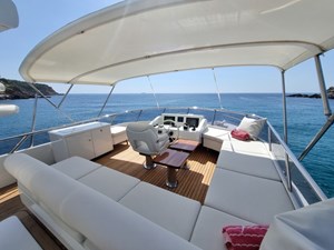 PLEIADES 23 flybridge