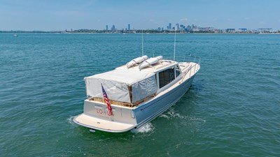 LOLA  8 Starboard Side Bimini Curtains Down