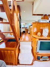 The Motley Crew 37 38_2003 57ft Navigator THE MOTLEY CREW