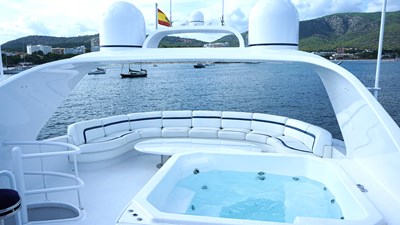 Moonraker 13 Moonraker Flybridge Jacuzzi
