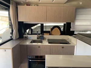 0000 19 Cranchi E52F EVOLUZIONE