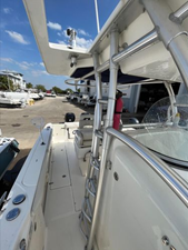2008 Boston Whaler 320 Outrage 9 11