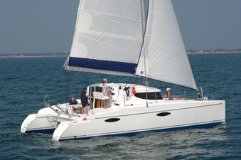 36' 2007 Fountaine Pajot MAHE 10 