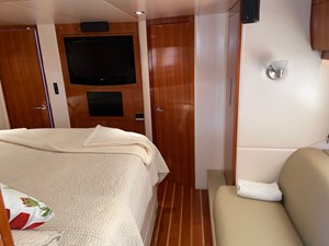 - 35 37_E3339CE4-57C5-4379-B920-12AAE3811EFB