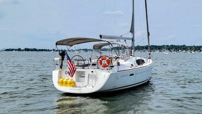 2010 Beneteau 40 2 