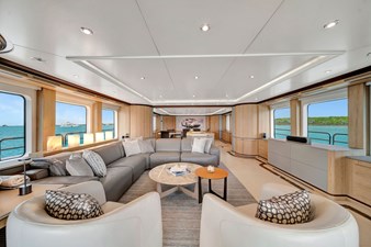 PAPAITO 21 120 Beneti main deck