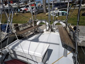 37 CUSTOM 2002 3 