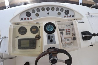 Sea Sun 38 39_1996 59ft Fairline Squadron 59