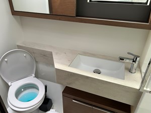 LAGOON 50 32 IMG_0868