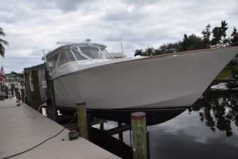 43' Jim Smith  3 On the boat lift  