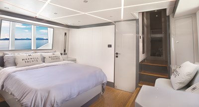 MAXWELL 64 11 Master Cabin