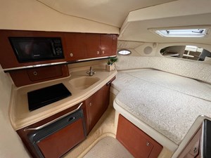 2005 Sea Ray 290 Amberjack 13 