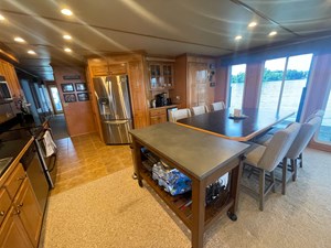 2005 Horizon 18x88 Houseboat 7 