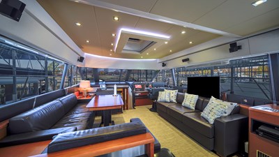 C'EST LA VIE 11 Salon/Dining