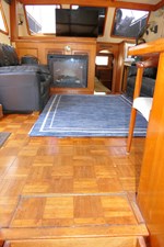 LOVE U 2 5 Salon  Aft