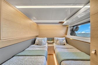 2015 Custom Line Navetta 28 69 92' Ferretti Custom Yacht _D'Vinci_-30