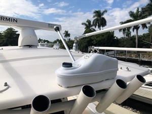- 16 17_2018 27ft Grady-White 271 Canyon