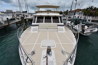 Six C One II 8 62-2000-Offshore-Yachts-Pilot-House-08