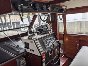 1963 Chris-Craft Constellation  33 