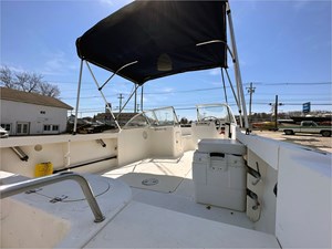 2001 Sea Hunt Escape 200 3 