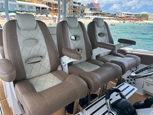 HCB Siesta 16 c0ea0531-bbad-471f-91fb-e40c80d6611a