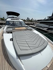 Sunseeker 74 Sport Yacht 14 Forward Sunbed