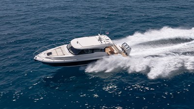 Lorax 9 2024 Tiara Yachts 48 LE