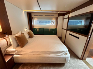 Azimut 72 Fly 3 